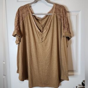 SHEIN FIT+ 24/26 Light Brown Tan Lace Top‎